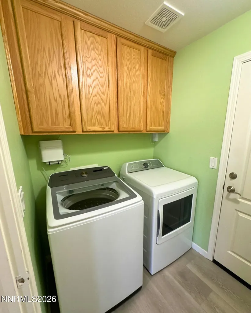 7255 Fox Wood Sparks NV 89436
