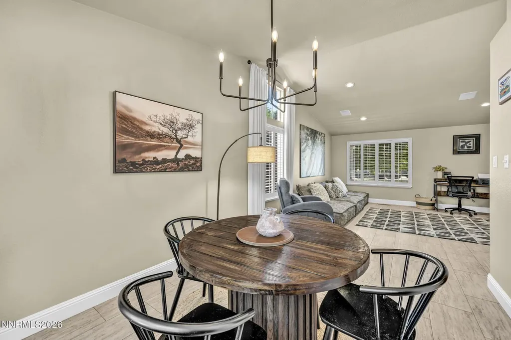 5045 Pradera Sparks NV 89436