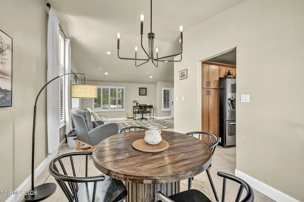 5045 Pradera Sparks NV 89436