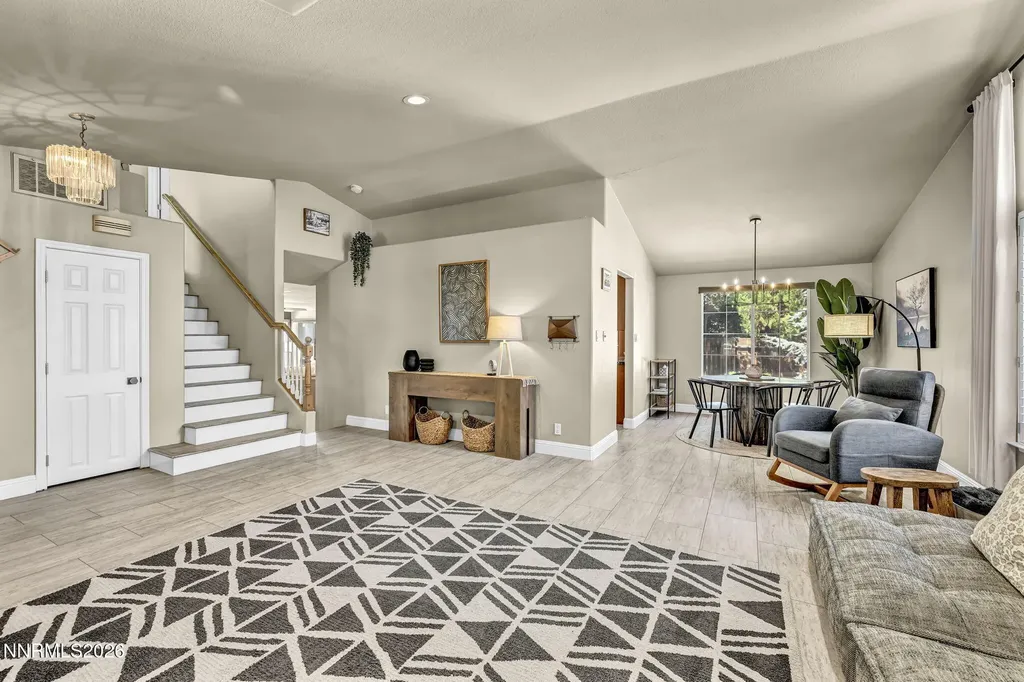 5045 Pradera Sparks NV 89436