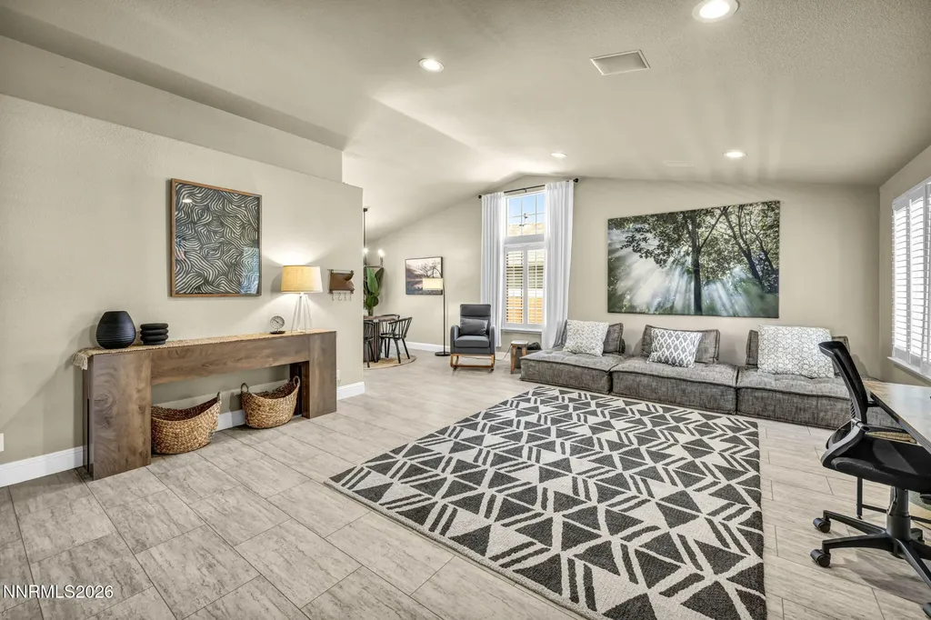 5045 Pradera Sparks NV 89436