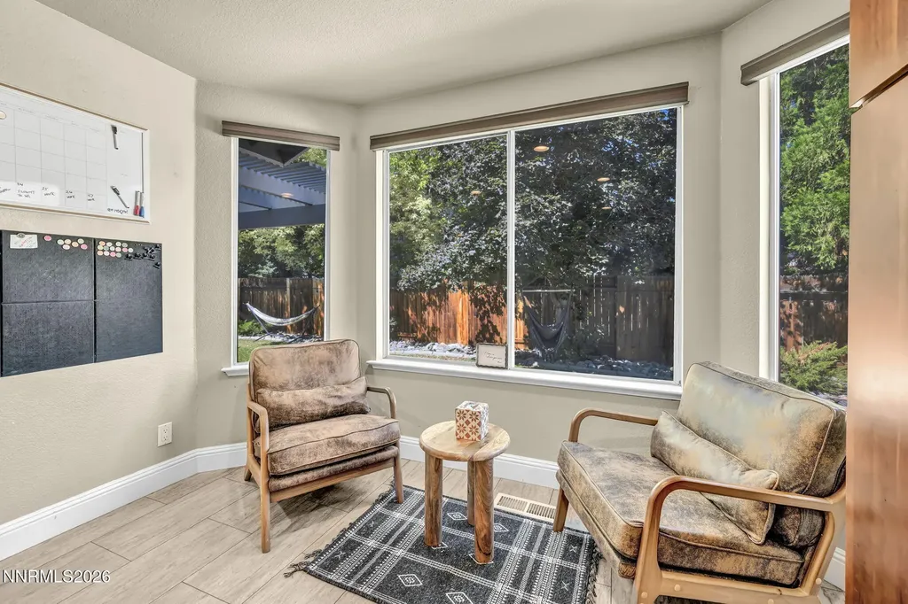 5045 Pradera Sparks NV 89436