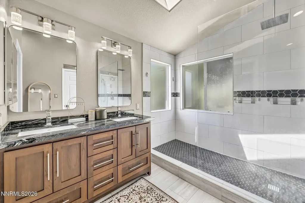 5045 Pradera Sparks NV 89436