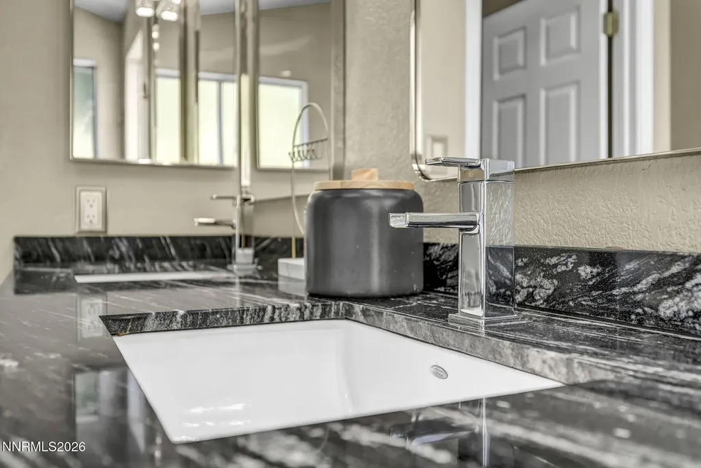 5045 Pradera Sparks NV 89436