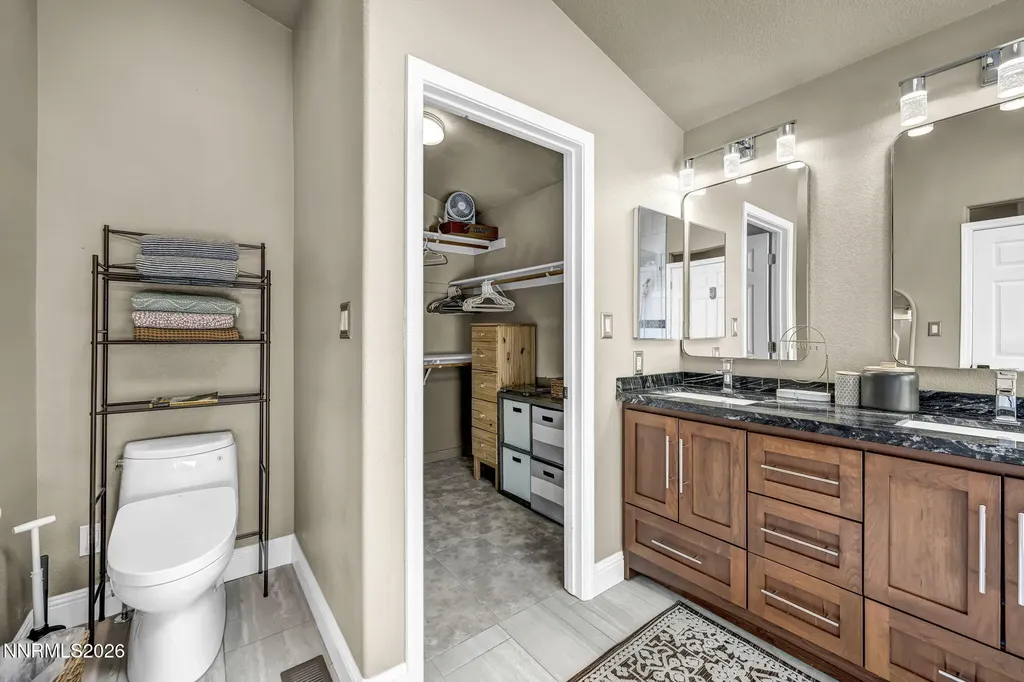 5045 Pradera Sparks NV 89436