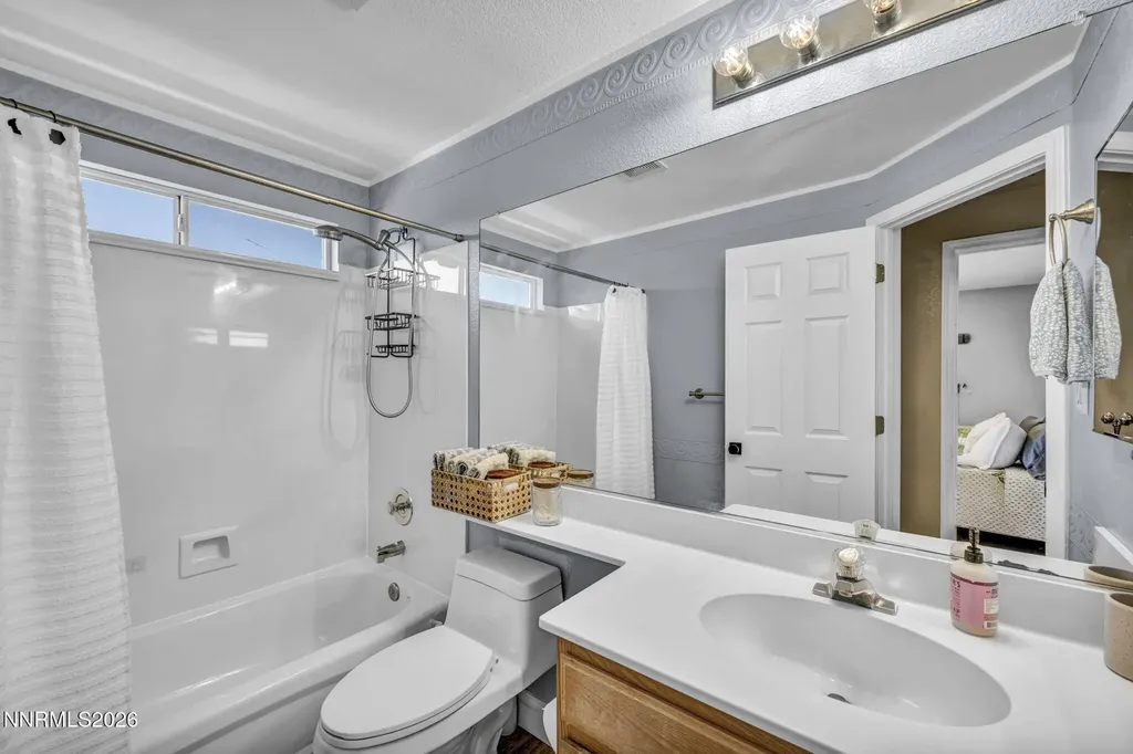 5045 Pradera Sparks NV 89436