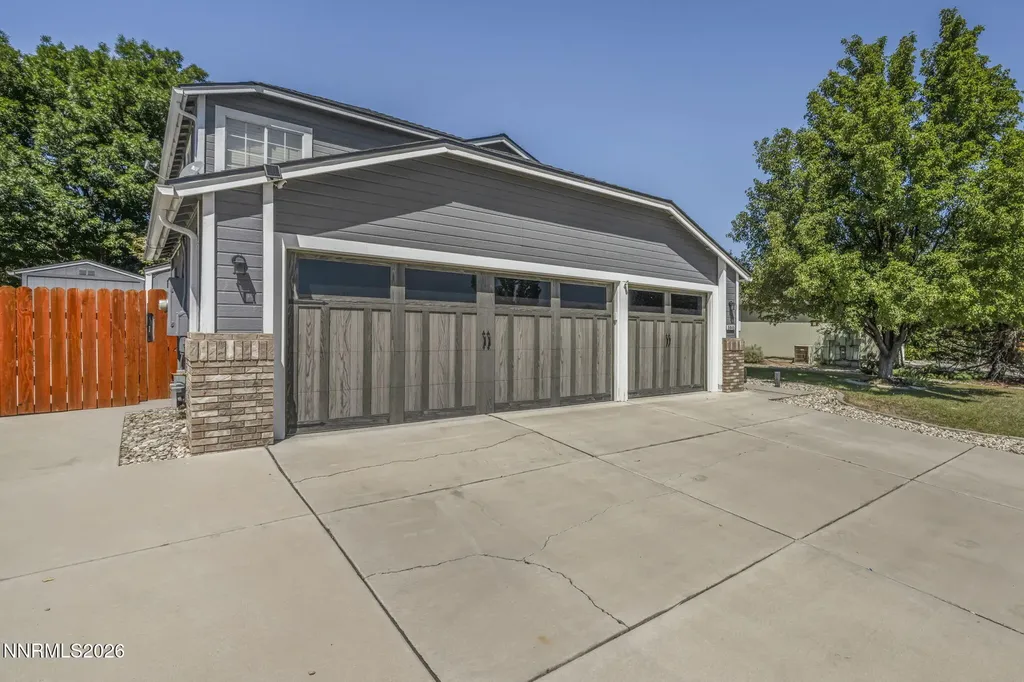 5045 Pradera Sparks NV 89436