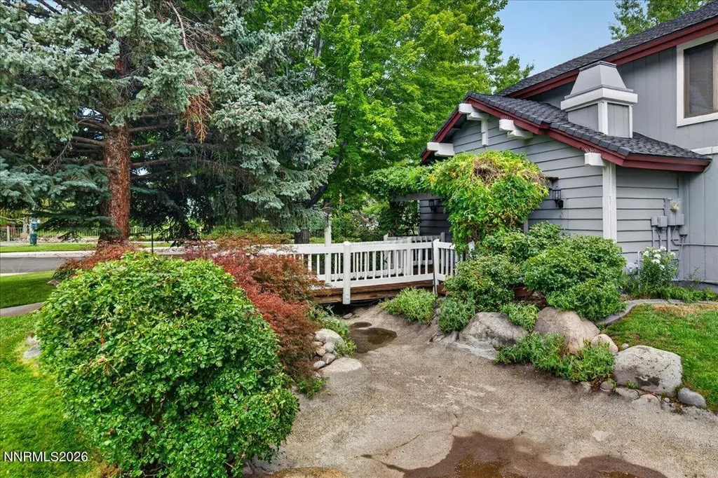 280 Edgewater Reno NV 89519