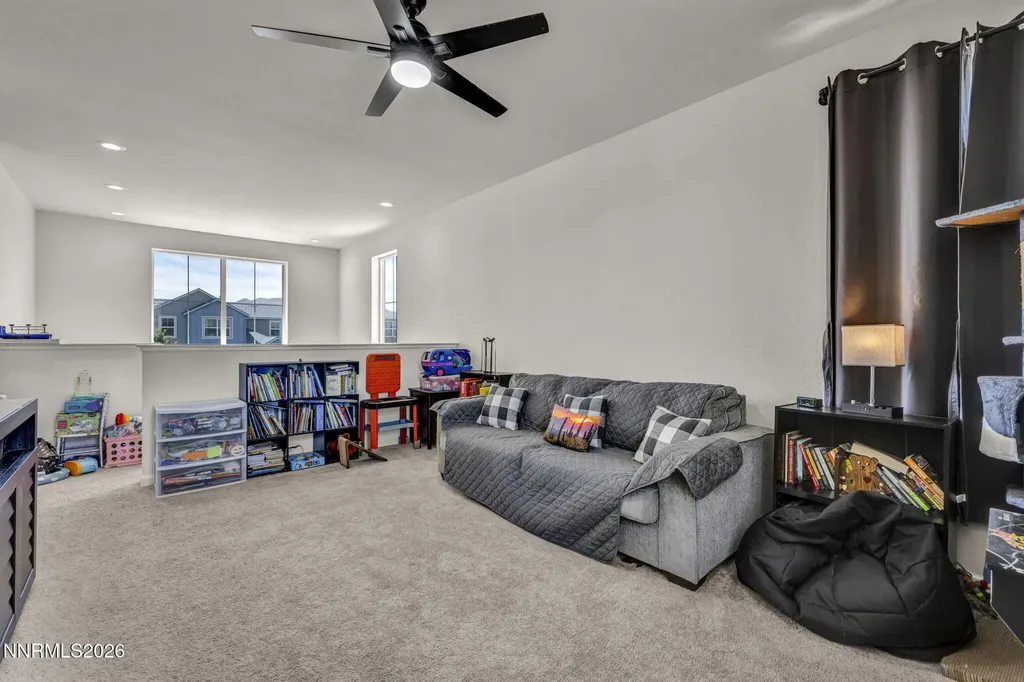 7814 Navasota Sparks NV 89436