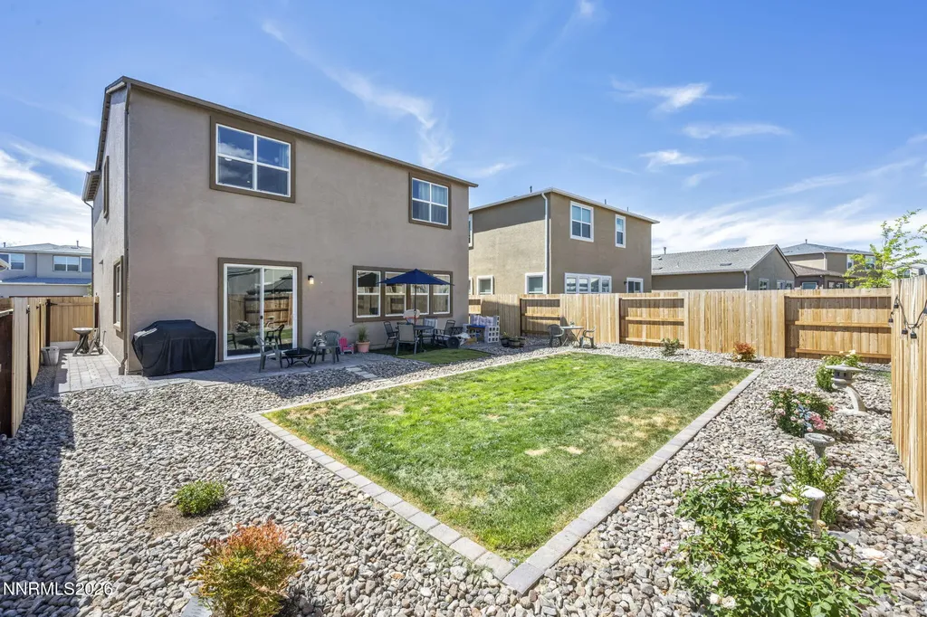 7814 Navasota Sparks NV 89436
