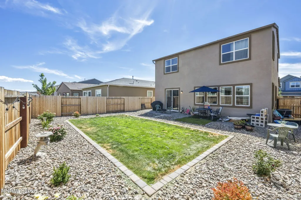 7814 Navasota Sparks NV 89436