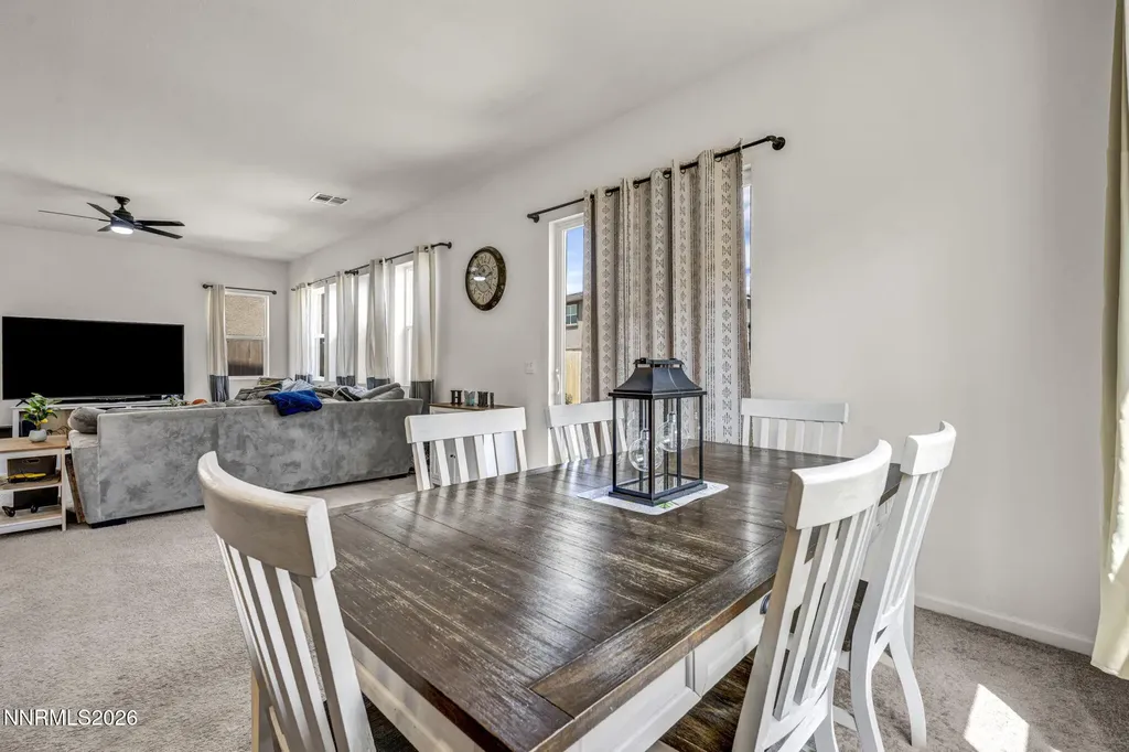 7814 Navasota Sparks NV 89436