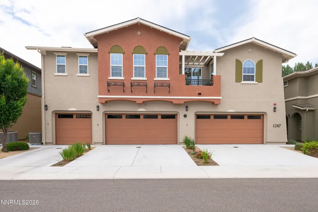 1247 Concho Gardnerville NV 89410