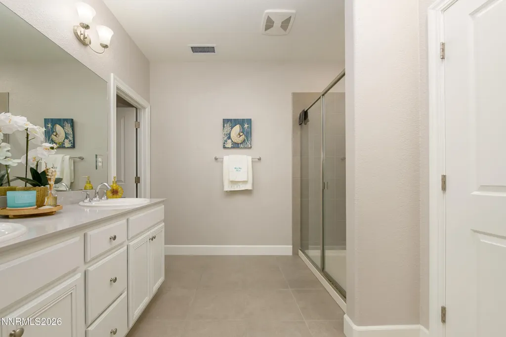 1247 Concho Gardnerville NV 89410