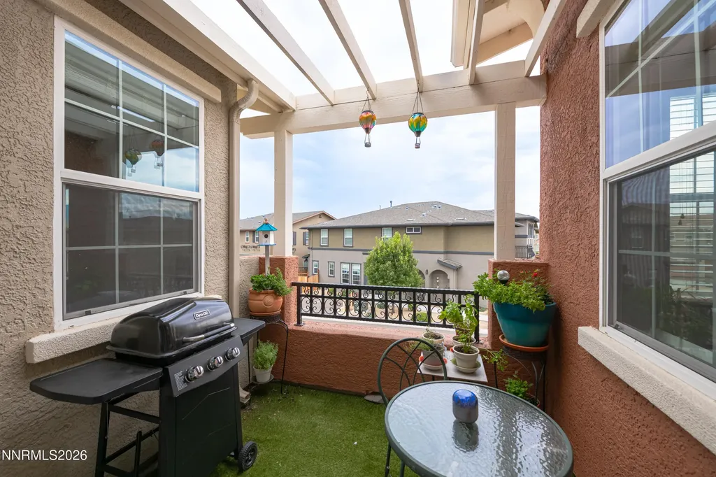 1247 Concho Gardnerville NV 89410