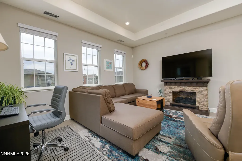 1247 Concho Gardnerville NV 89410