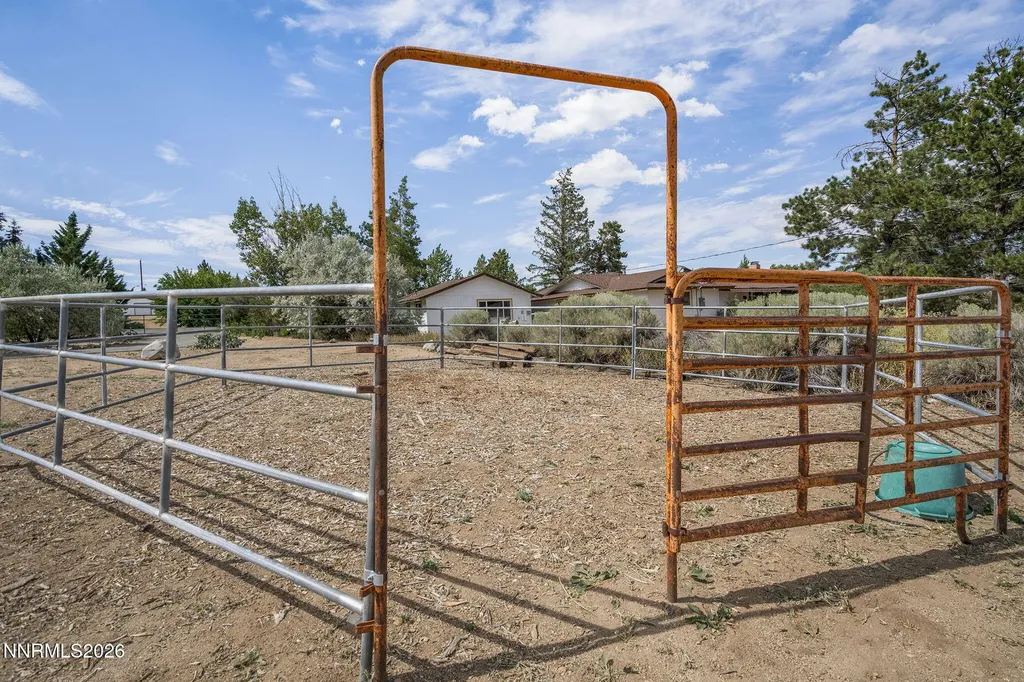 10750 Whitehawk Reno NV 89508