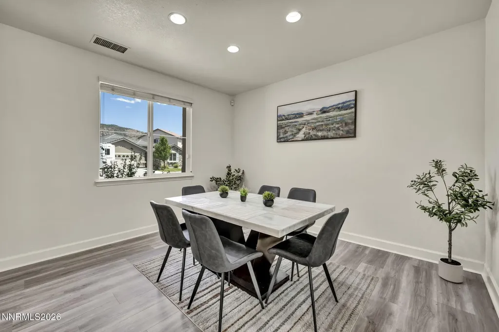 10677 Foxberry Park Reno NV 89521