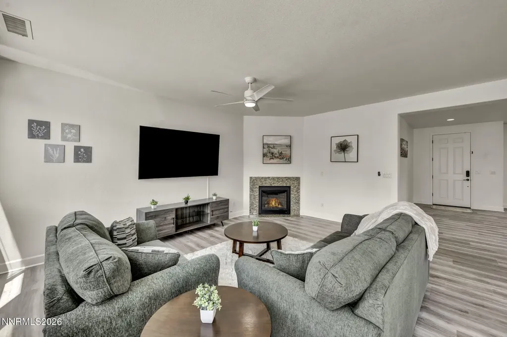 10677 Foxberry Park Reno NV 89521