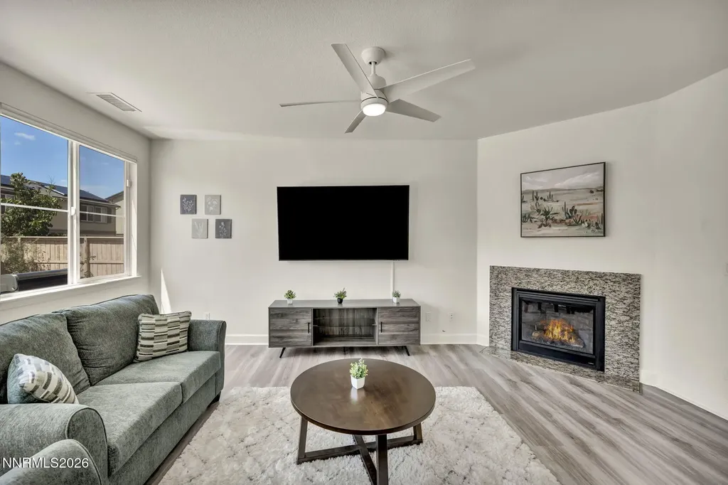10677 Foxberry Park Reno NV 89521