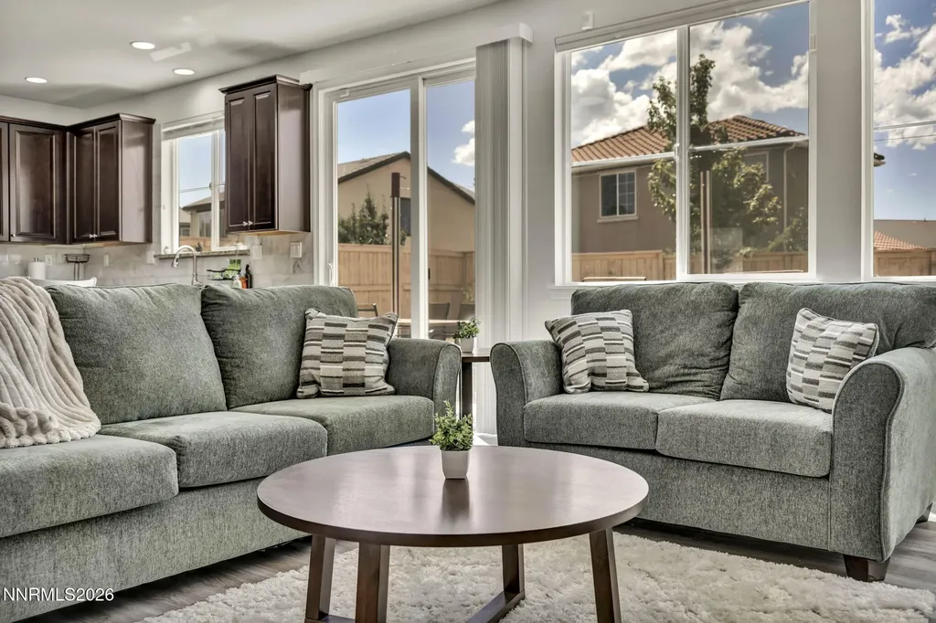10677 Foxberry Park Reno NV 89521