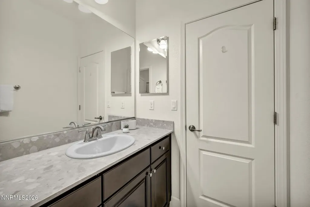 10677 Foxberry Park Reno NV 89521