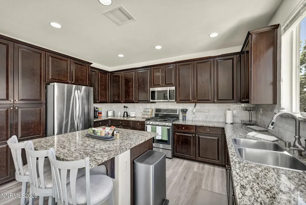 10677 Foxberry Park Reno NV 89521