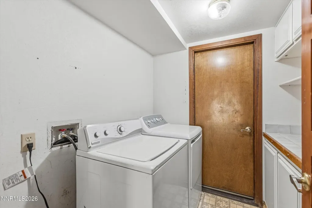 3684 Lakeview Carson City NV 89703