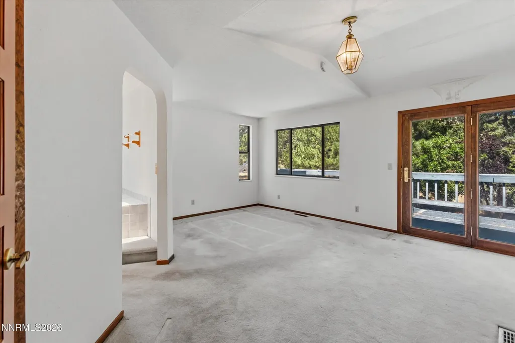 3684 Lakeview Carson City NV 89703