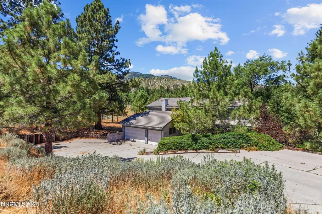 3684 Lakeview Carson City NV 89703