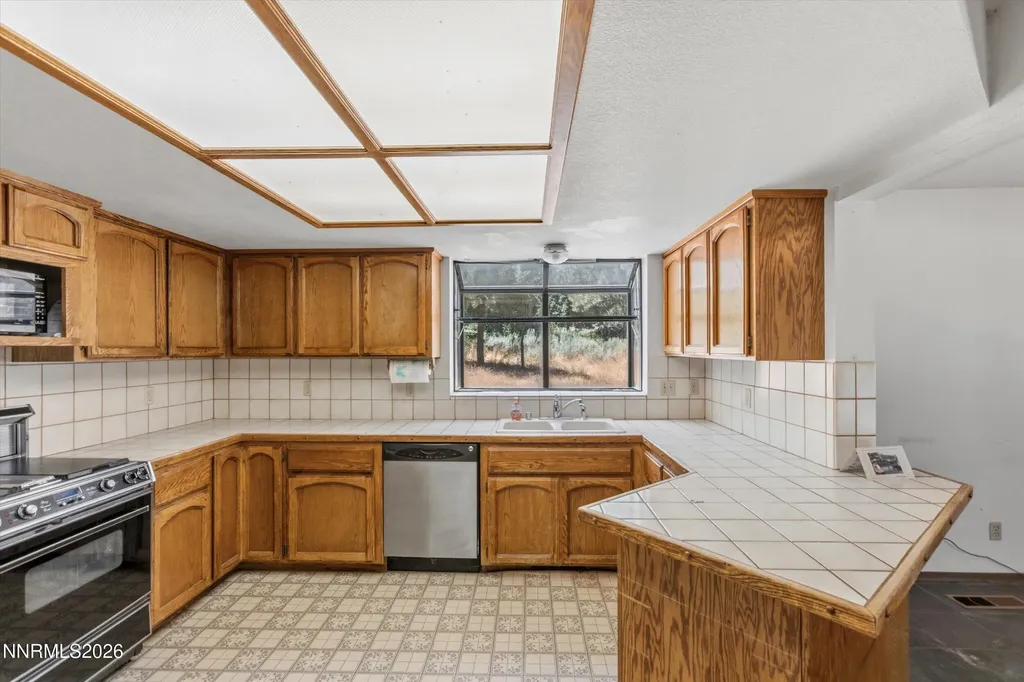 3684 Lakeview Carson City NV 89703