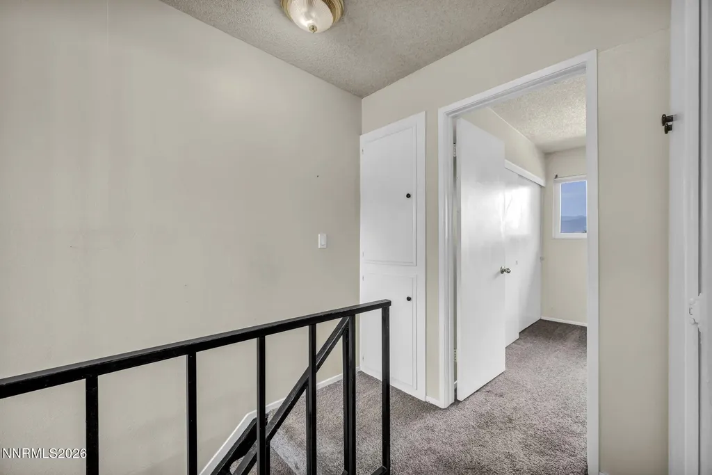 3496 Willow Hills Reno NV 89512