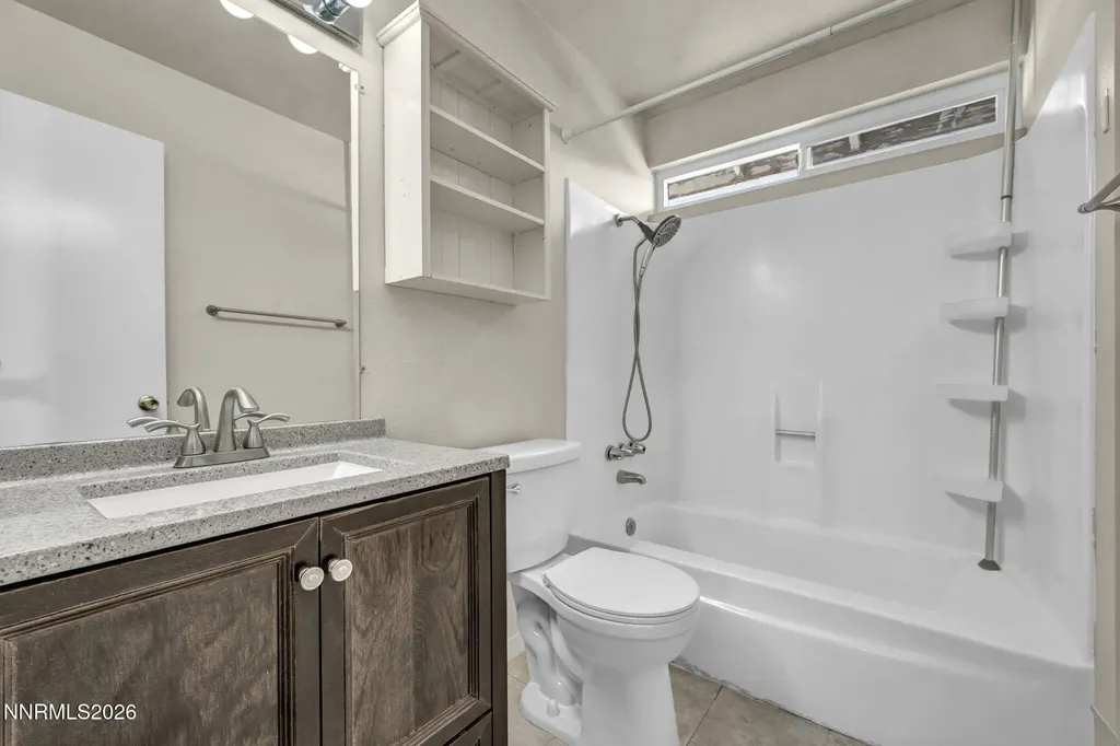 3496 Willow Hills Reno NV 89512