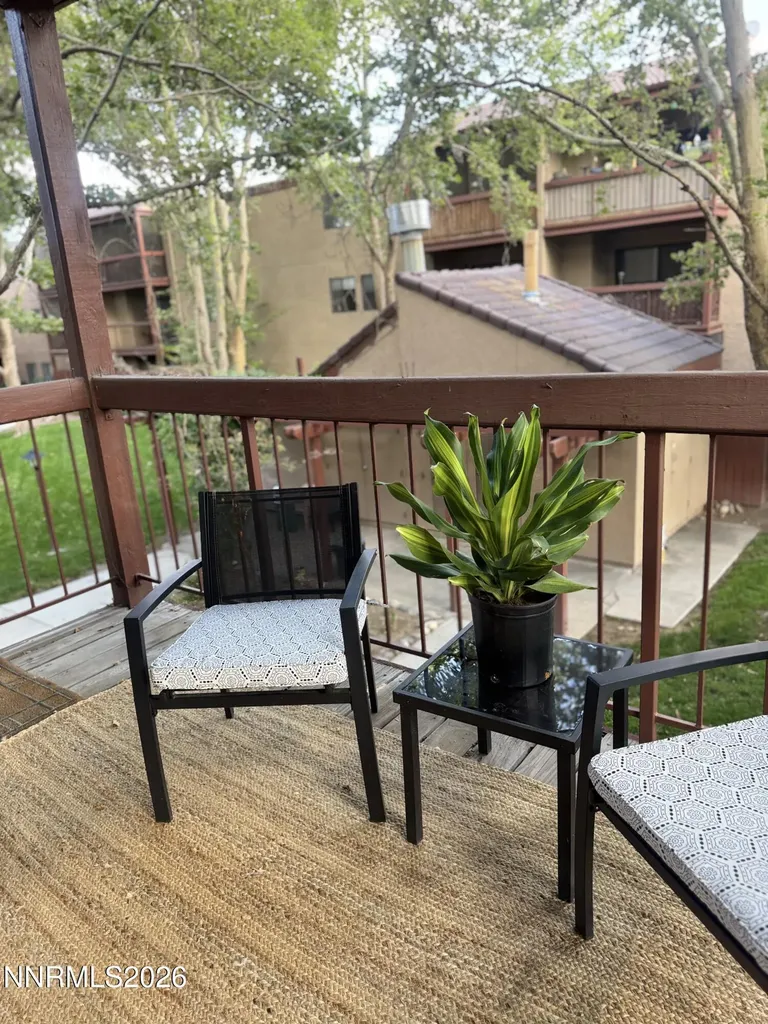 2955 Lakeside Reno NV 89509