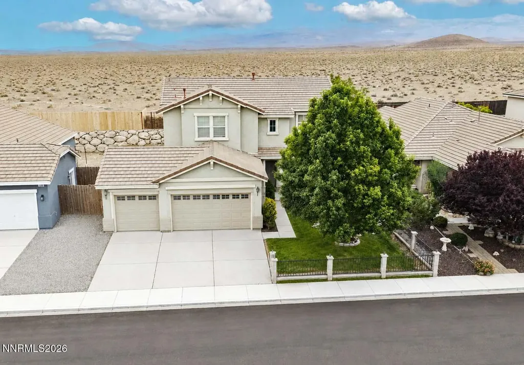 155 Hazelnut Fernley NV 89408