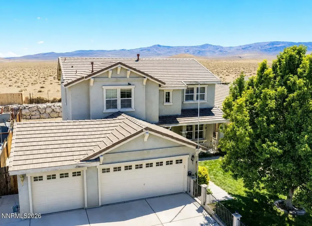 155 Hazelnut Fernley NV 89408