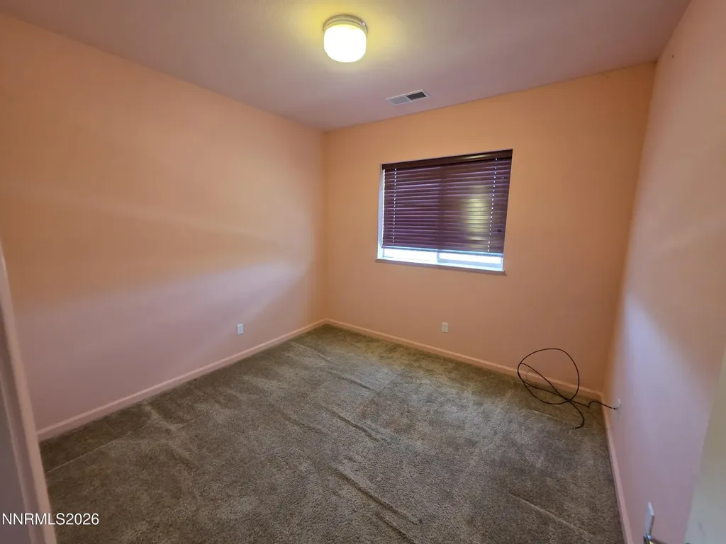 155 Hazelnut Fernley NV 89408