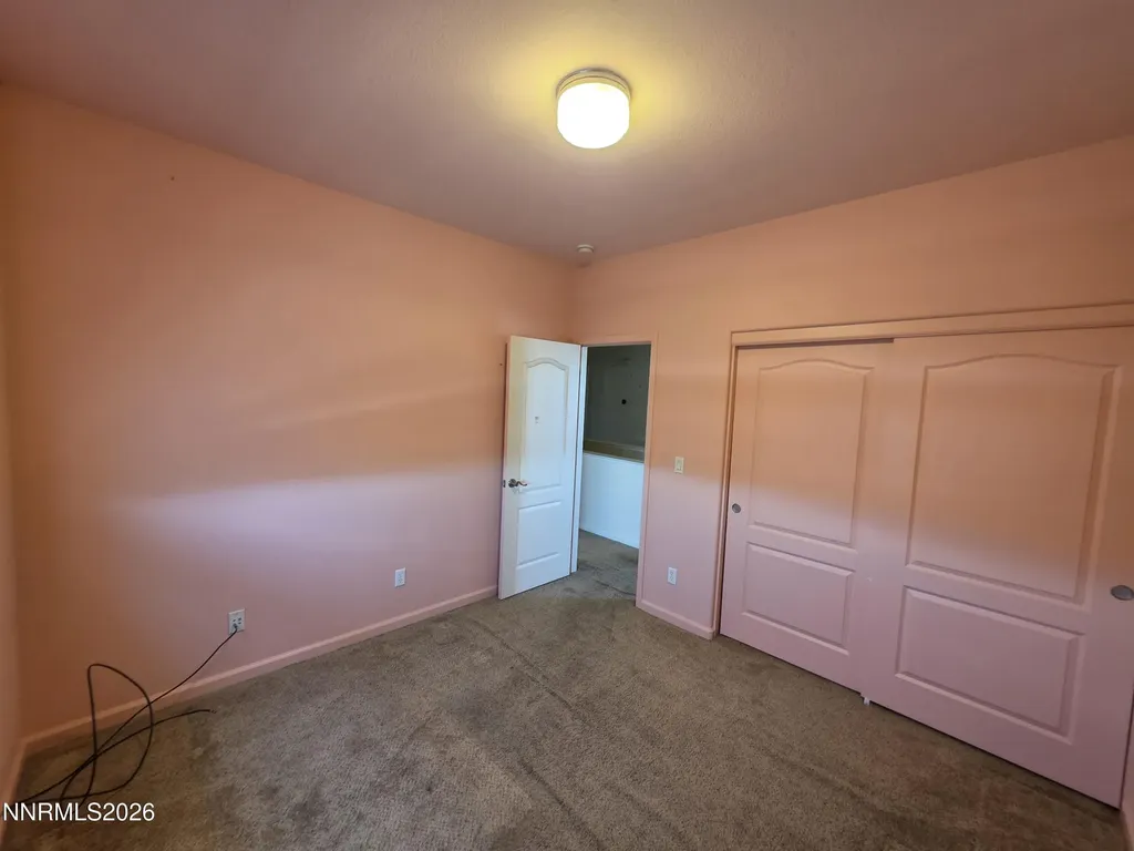 155 Hazelnut Fernley NV 89408