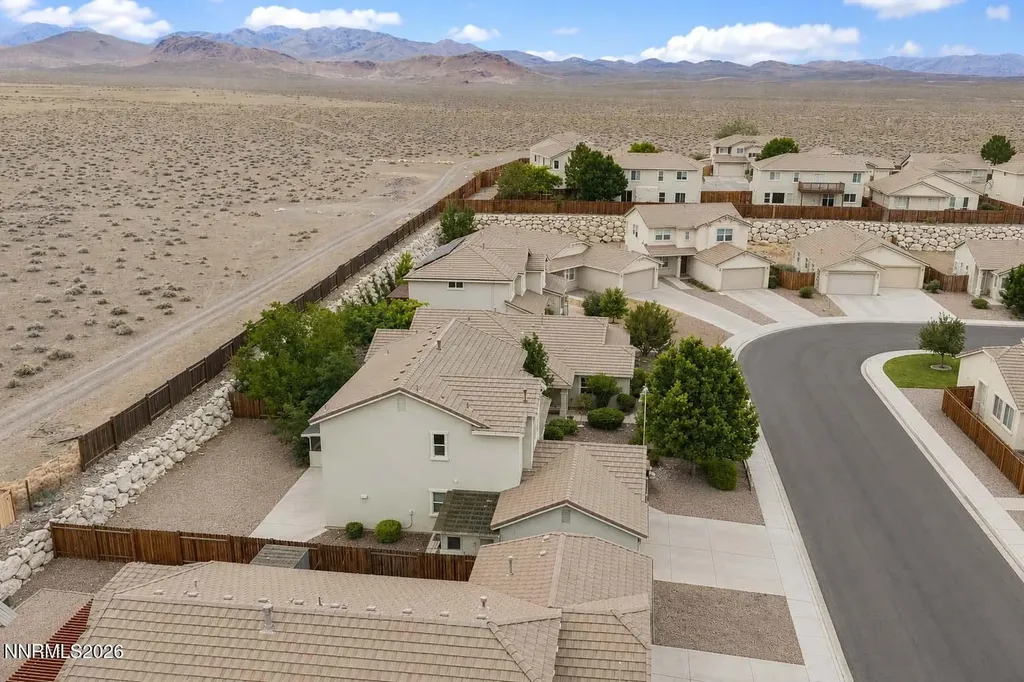 155 Hazelnut Fernley NV 89408
