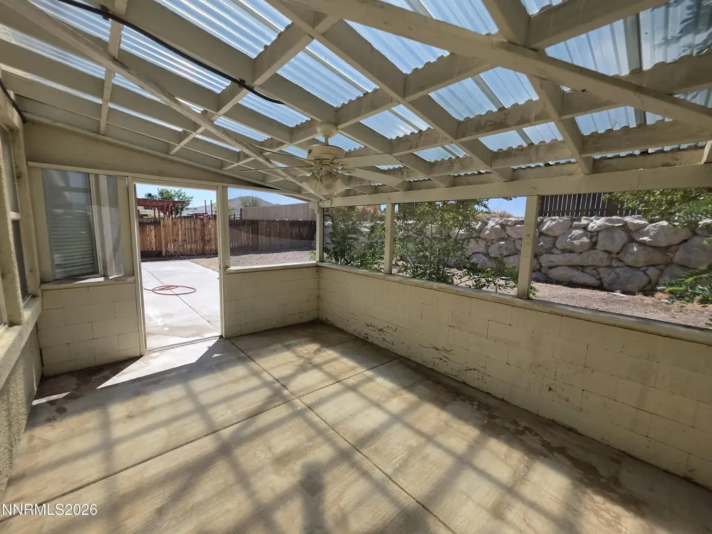 155 Hazelnut Fernley NV 89408