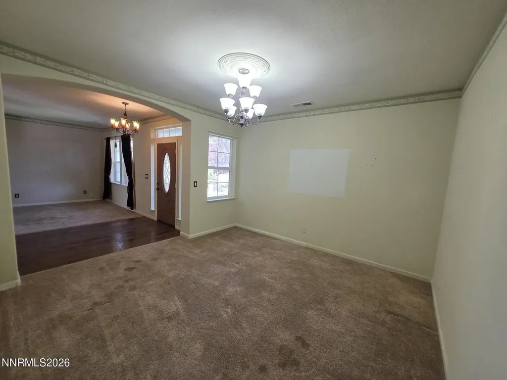 155 Hazelnut Fernley NV 89408