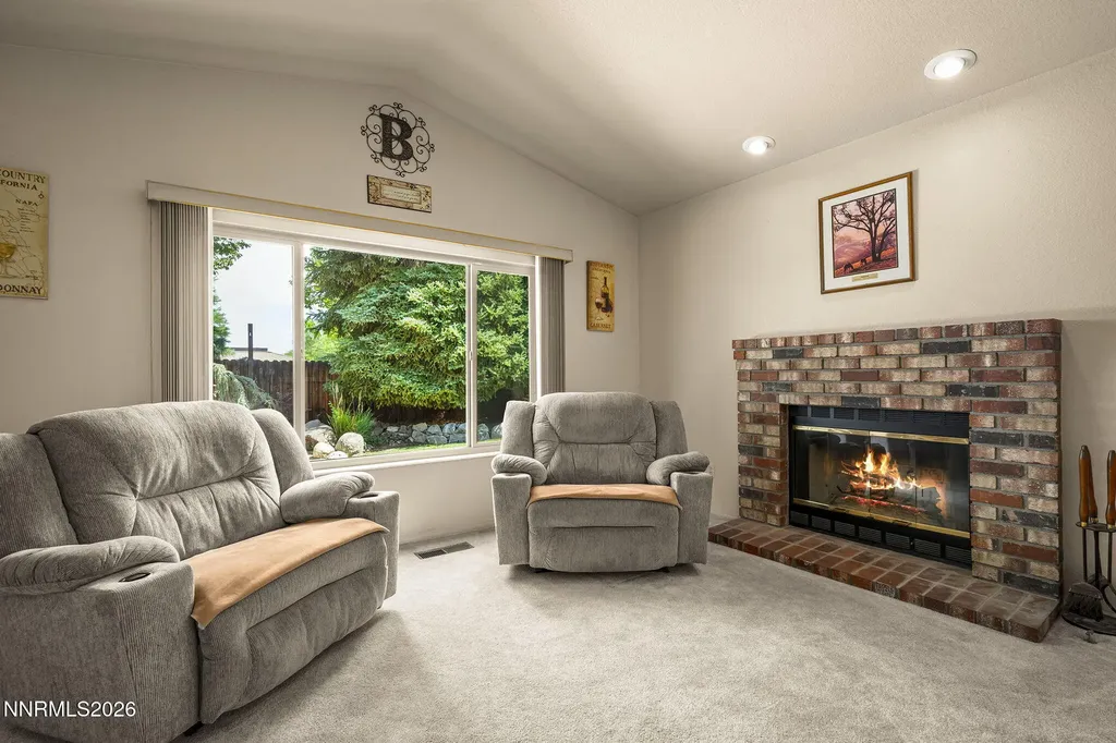 5085 Palo Alto Sparks NV 89436