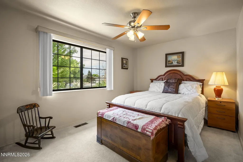 5085 Palo Alto Sparks NV 89436