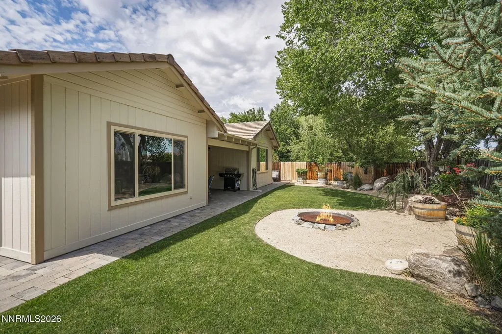 5085 Palo Alto Sparks NV 89436