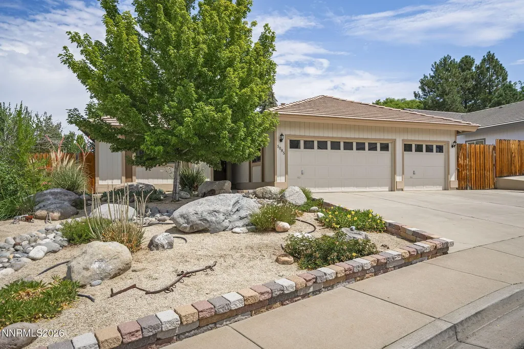 5085 Palo Alto Sparks NV 89436