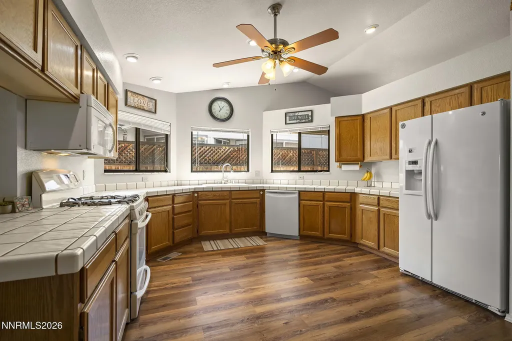 5085 Palo Alto Sparks NV 89436