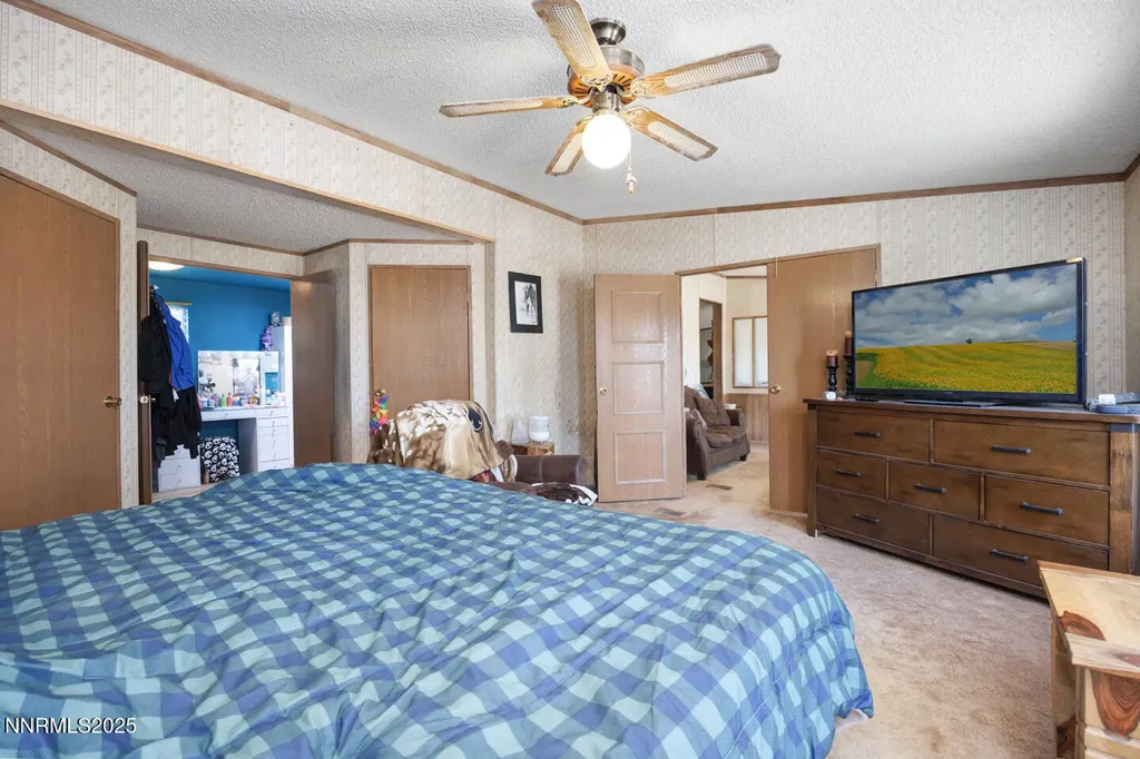 1095 7th Silver Springs NV 89429