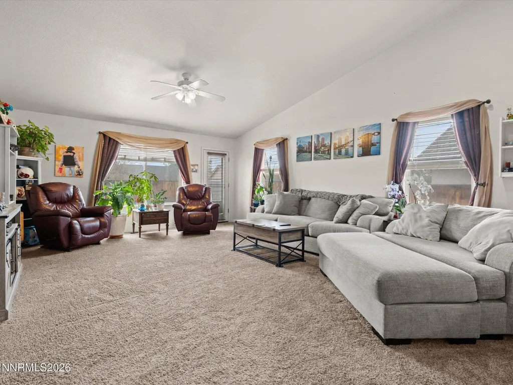 1738 Art Fernley NV 89408