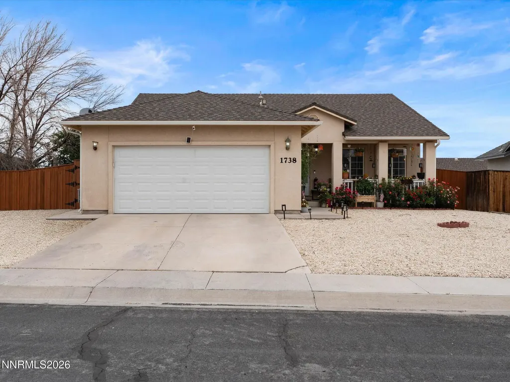 1738 Art Fernley NV 89408