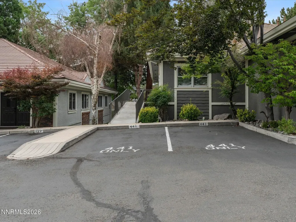 441 Plumb Reno NV 89509